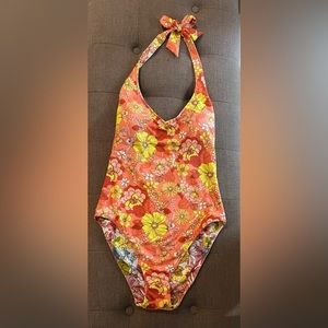 NWT Sanctuary Reversible Halter One-Piece Swimsuit Sz M.